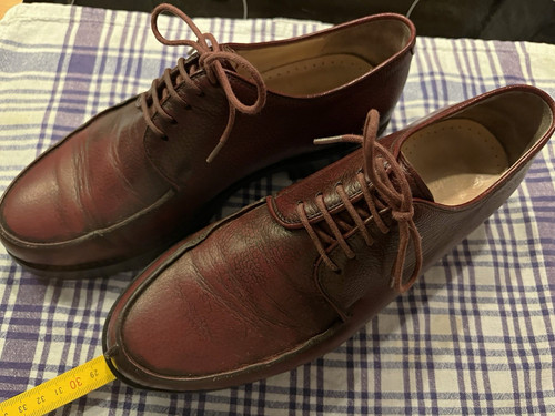 Schuhwerk rahmengenähte - schuhwerk,